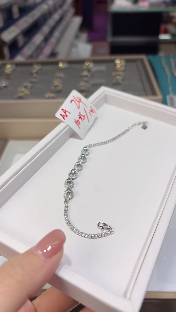 【闪购商品】托帕石手链银S925镶嵌多样性发一AA24