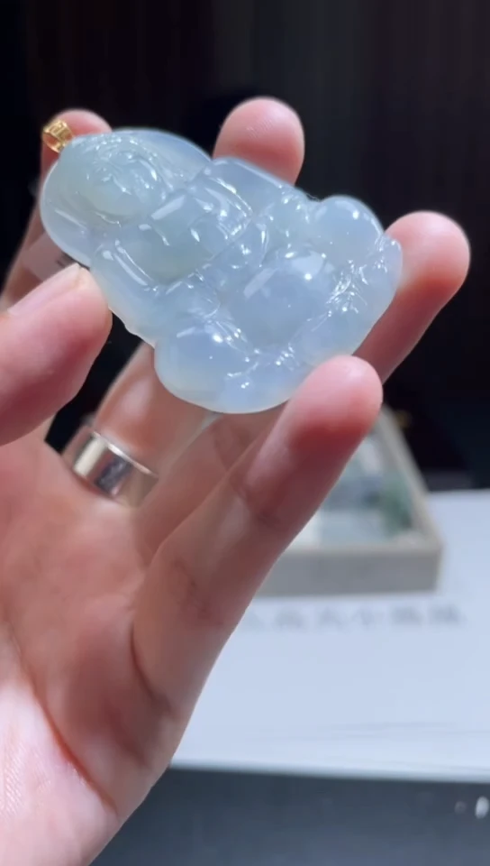 18K金镶嵌挂件翡翠翡翠A货