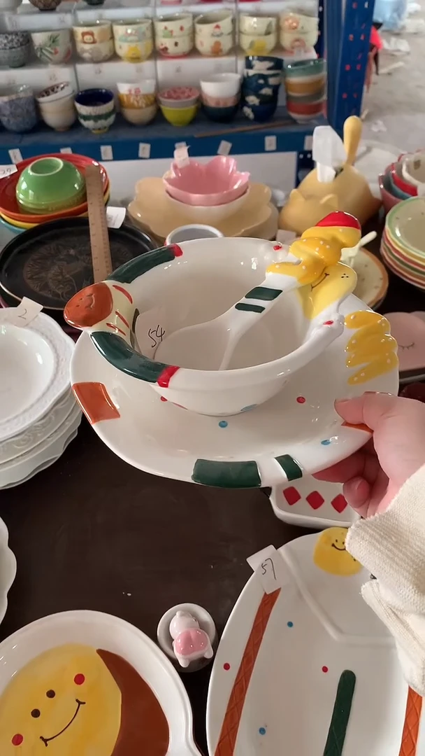 瓷贯****?微瑕8.25寸盘+6寸碗+勺