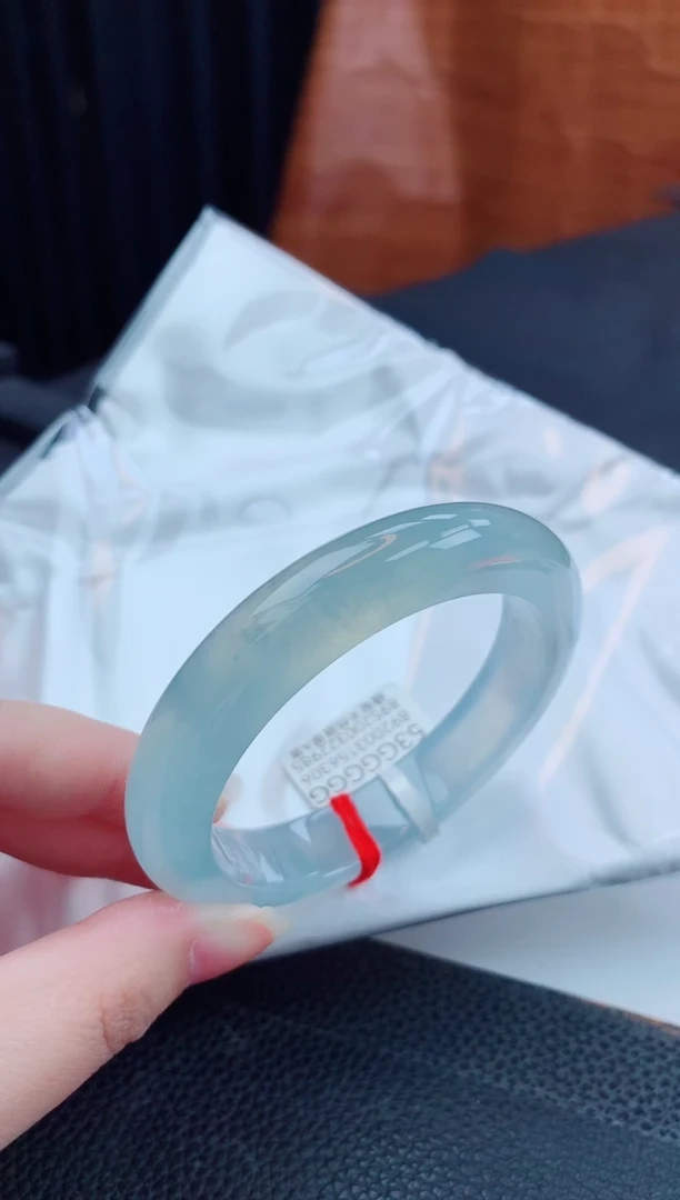 翡翠手镯未镶嵌缅甸天然翡翠A货手镯