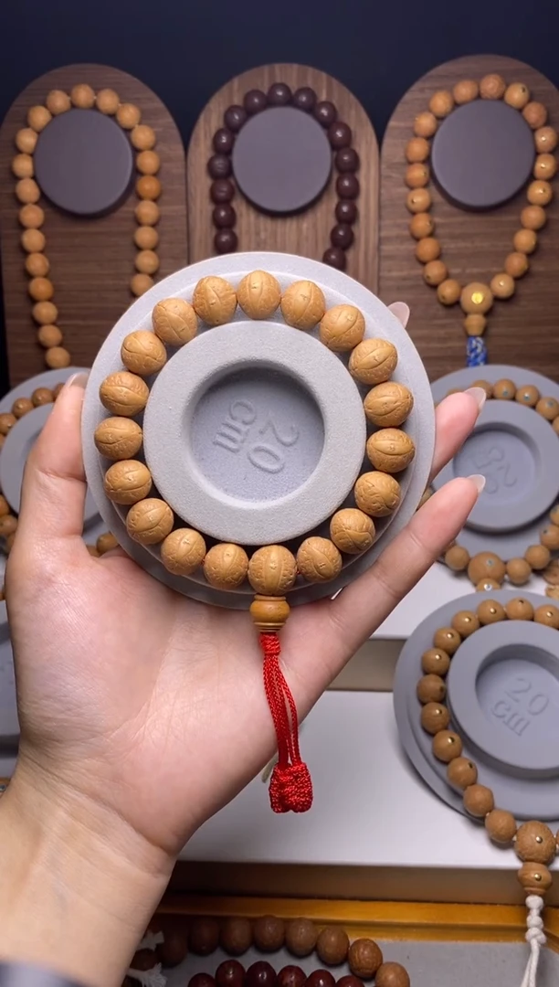 凤眼菩提吊坠14素串