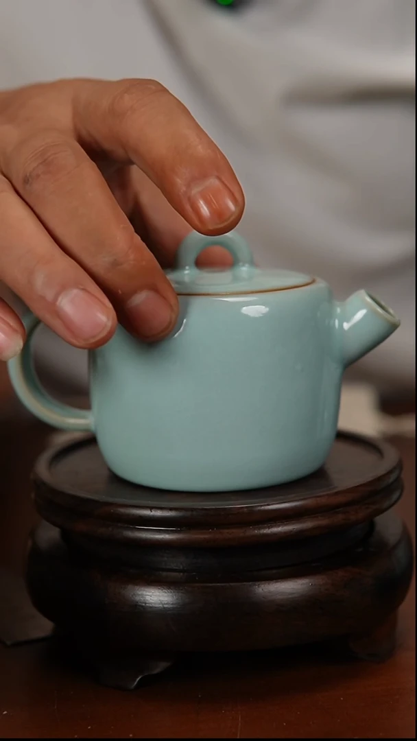 瓷片原产地原矿釉汝瓷