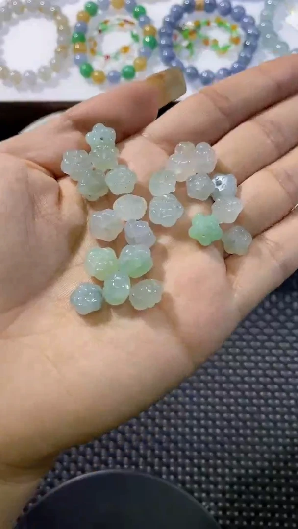 散珠翡翠莲花珠多样性随机发1颗