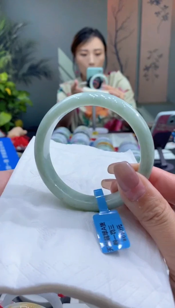 未镶嵌手镯翡翠000089667