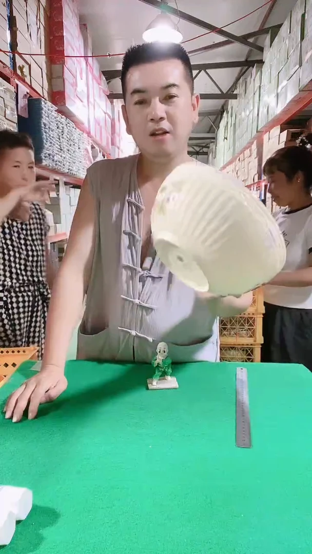 瓷片碗碟好物一件不留@@1