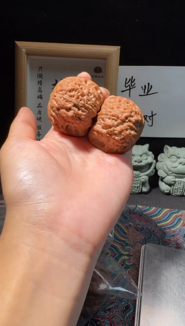 把件文玩核桃青*41.5血麒麟