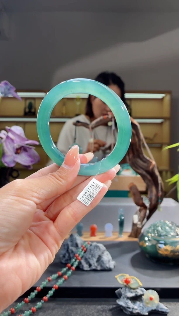 未镶嵌手镯翡翠54圈