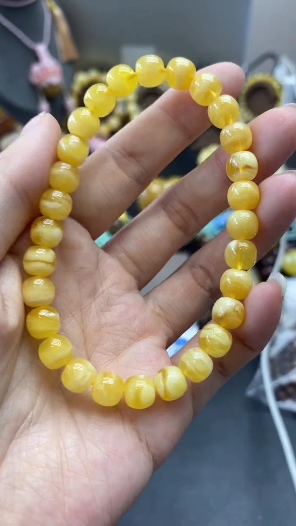 琥珀未镶嵌珠宝奇石225