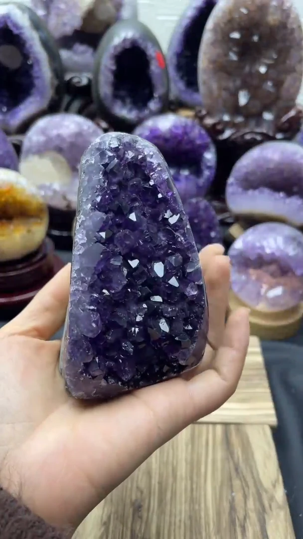 未镶嵌大型摆件（非配饰）紫晶823号摆件