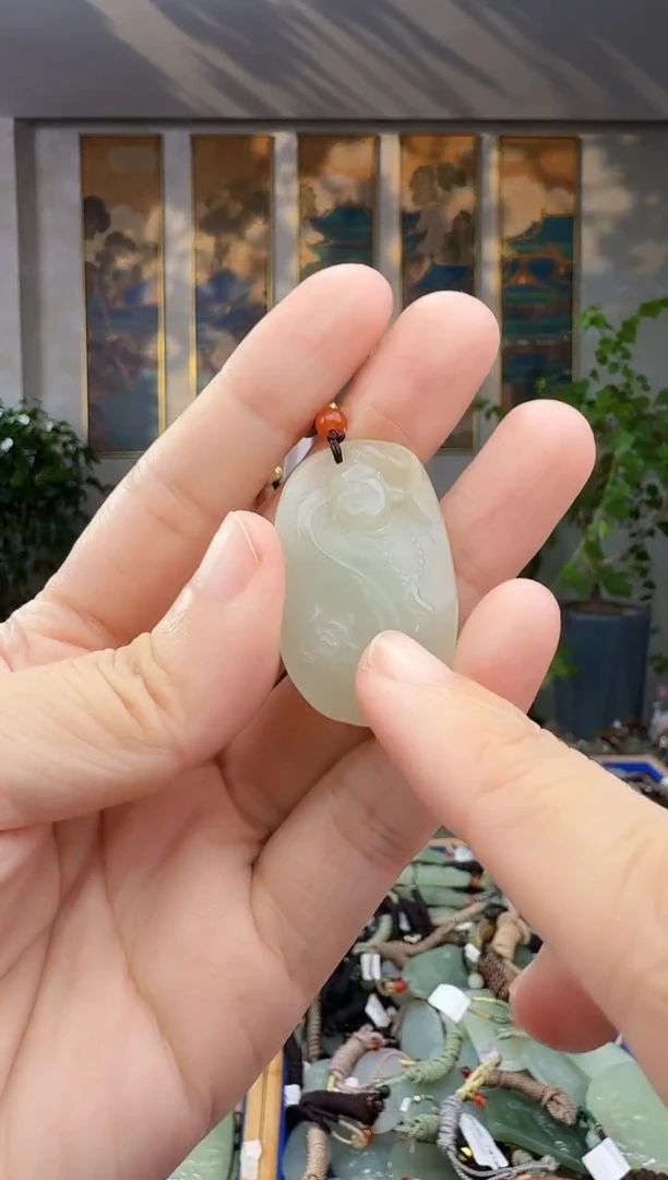 未镶嵌和田玉挂件拍一发一