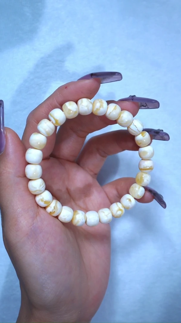 【闪购商品】蜜蜡手链未镶嵌典藏级9mm漆瓷白妖孽