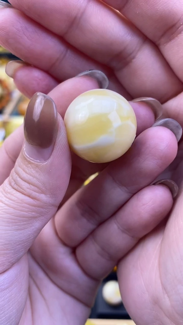 【闪购商品】琥珀裸石未镶嵌月.41号/微瑕