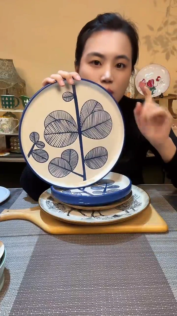 瓷片11英寸手绘盘 微瑕介意勿拍