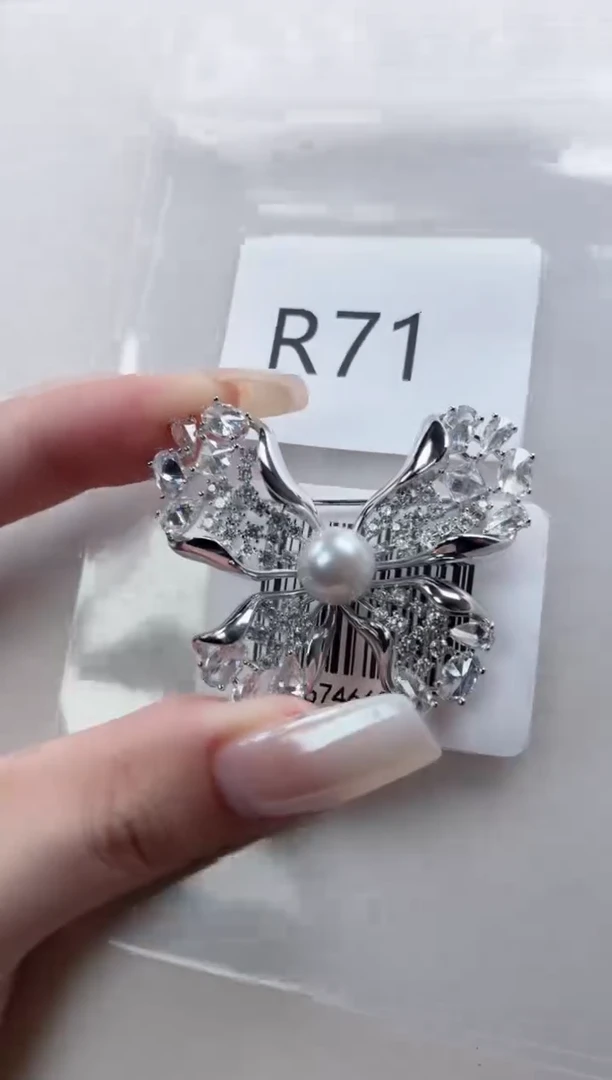 未镶嵌胸针海水珍珠R71