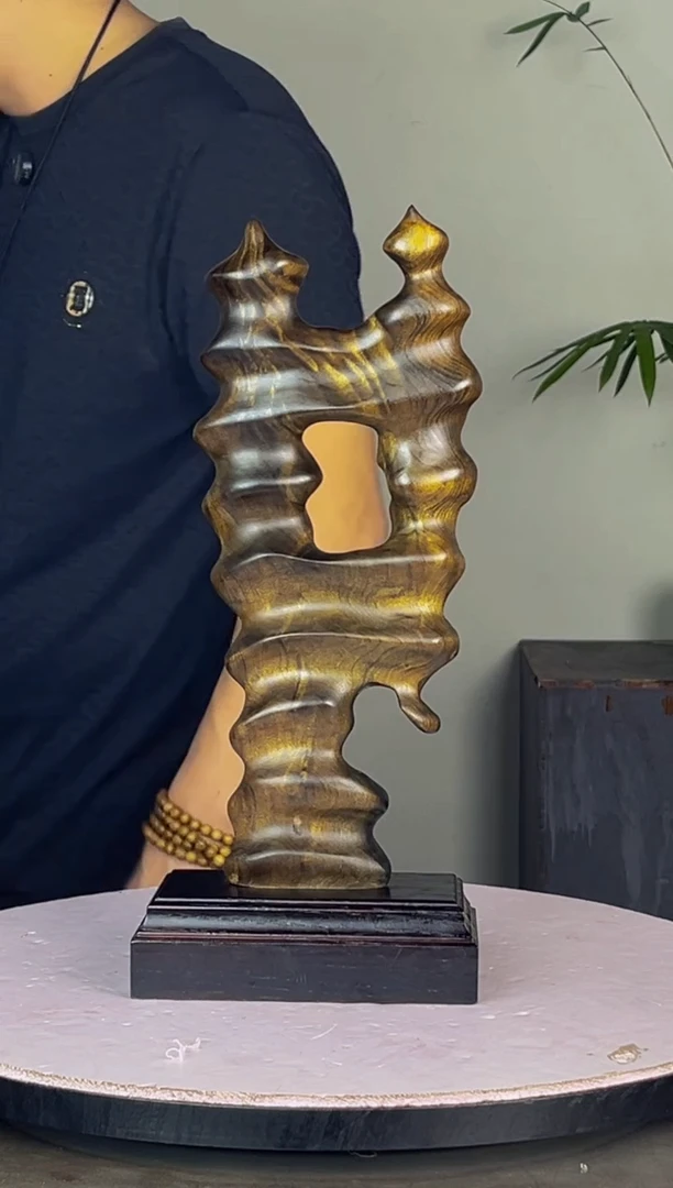 金丝楠用****9000金丝楠自然随性摆件