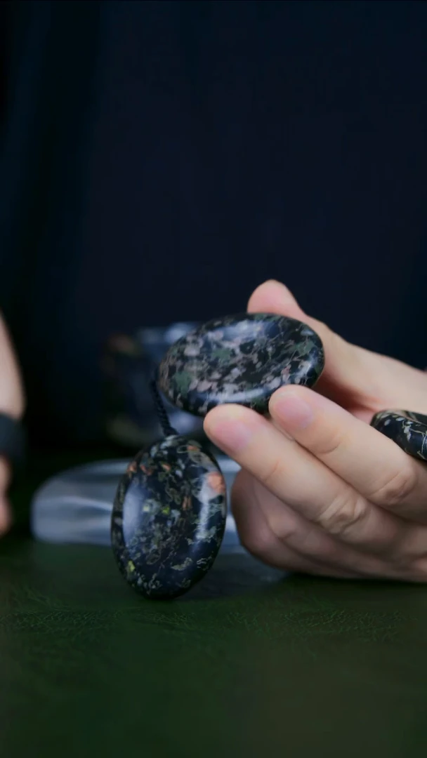 老师手工作品，梅花玉 眼罩