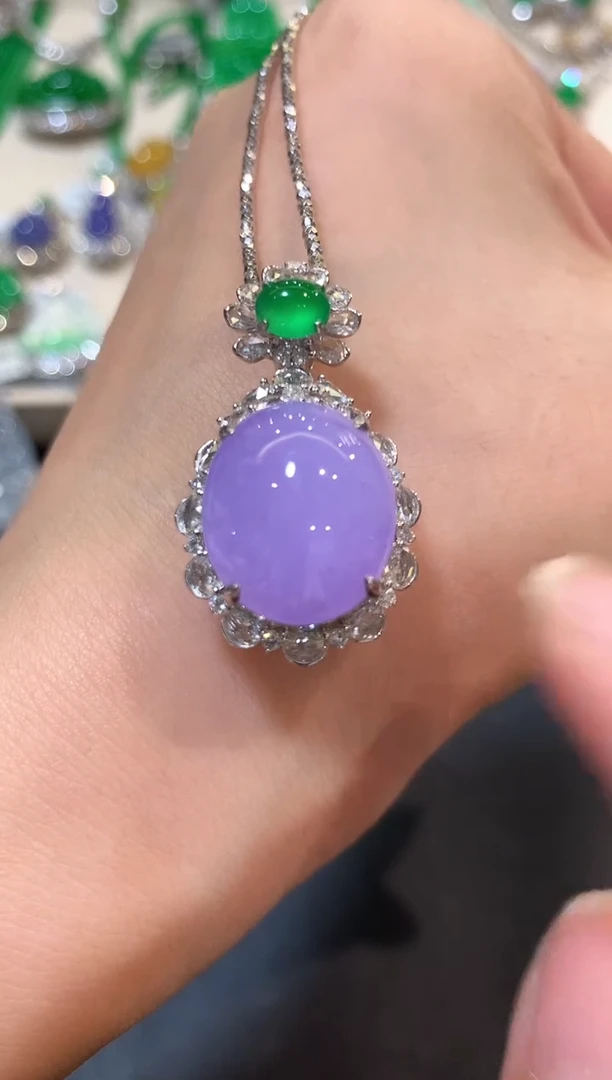 翡翠18K金镶嵌吊坠(不含链)n31紫色有色差