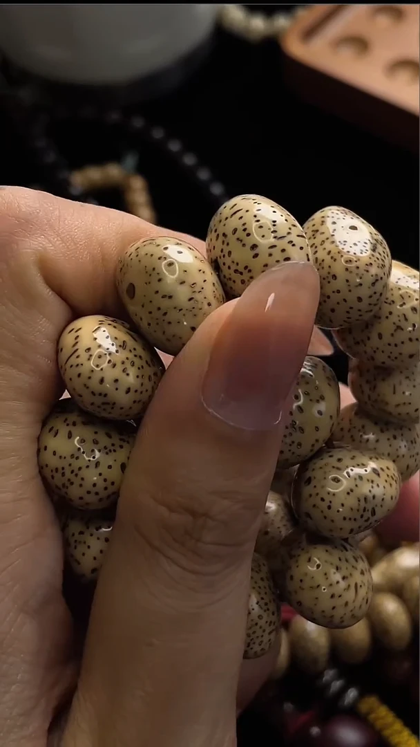 手串星月菩提精工级陈籽星月原形手串