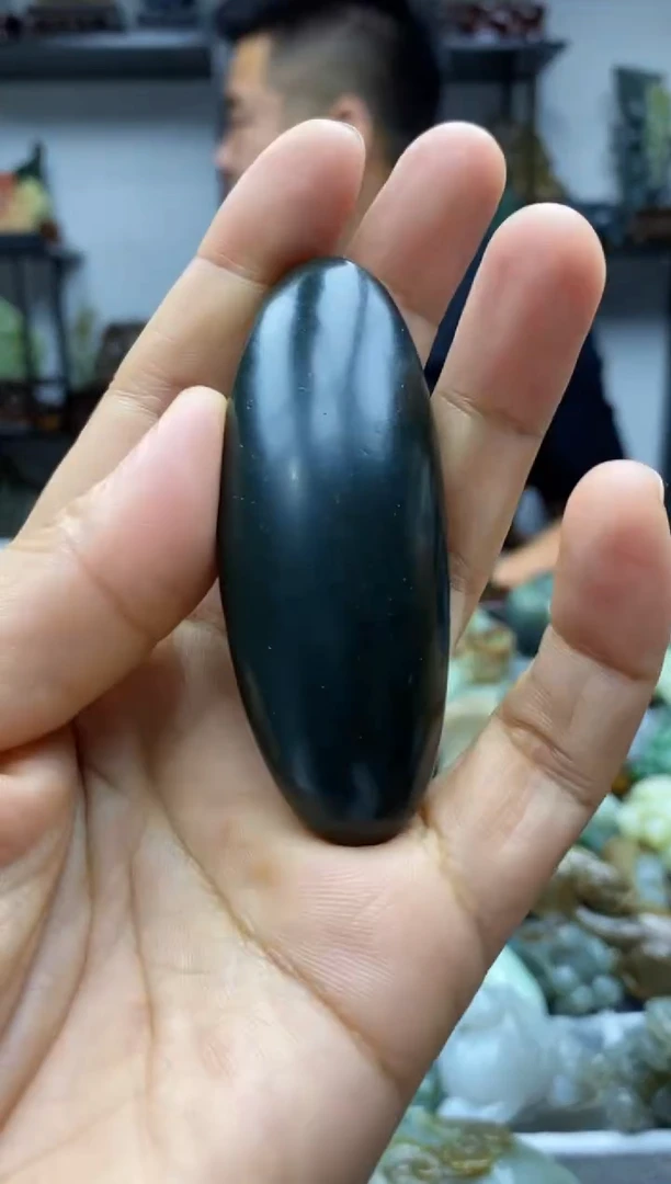 未镶嵌和田玉把件1