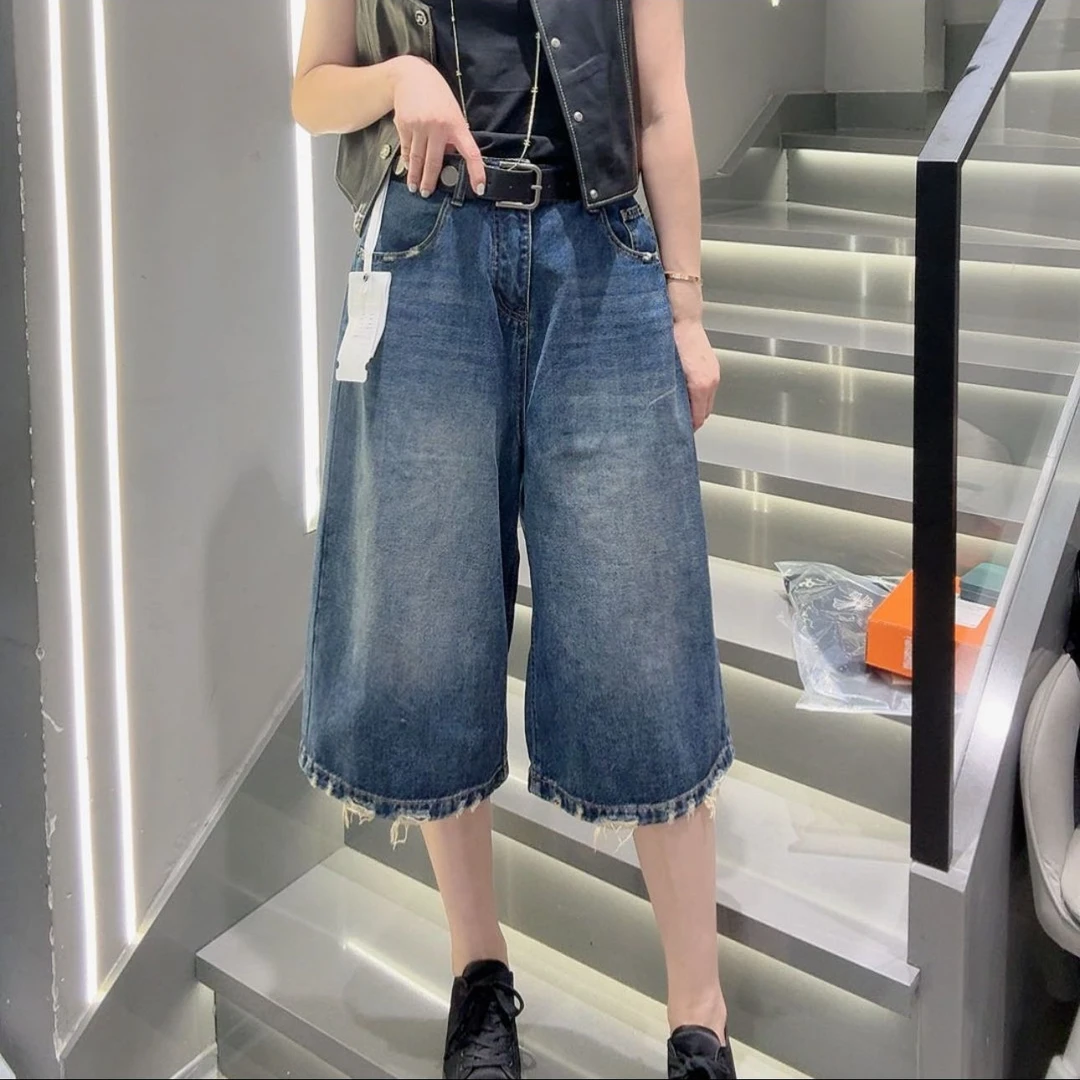 25805新款腰带水洗六分牛仔裤