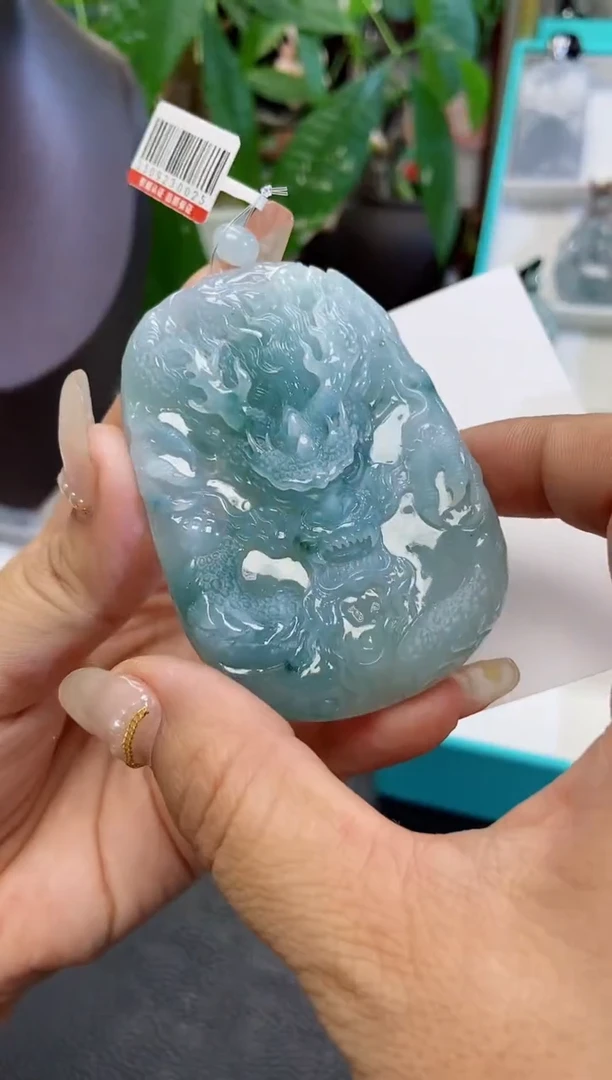 颈饰未镶嵌翡翠缅甸天然翡翠