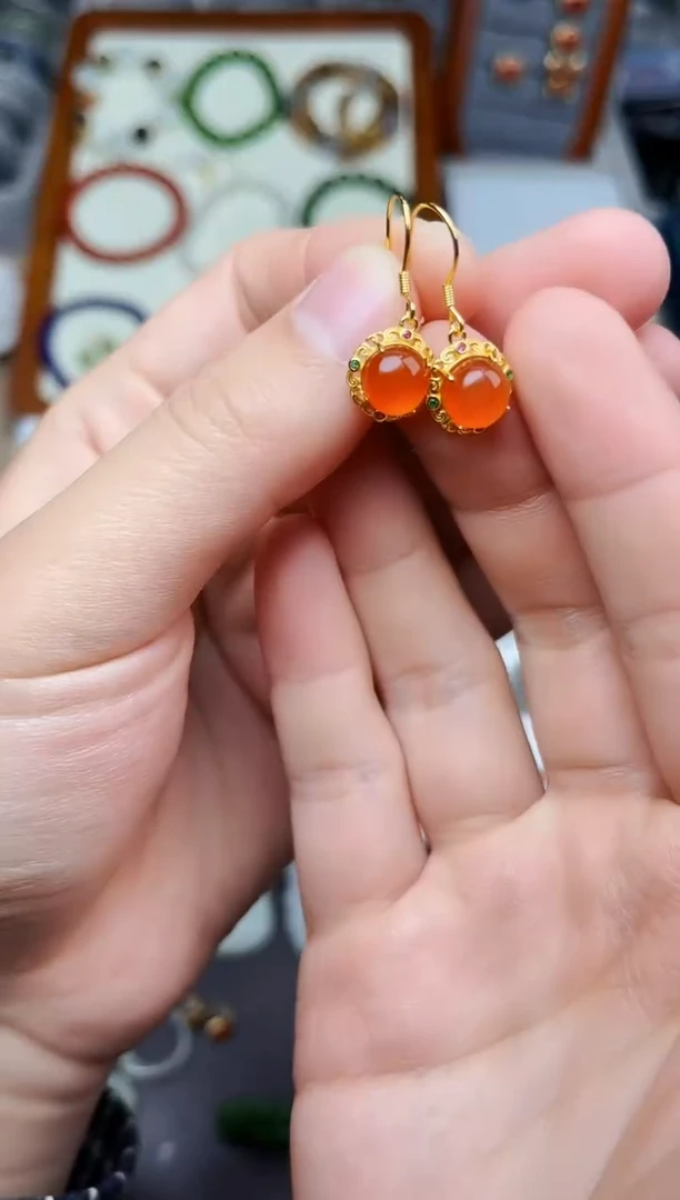 银S925镶嵌耳饰南红玛瑙蛋面耳钩06