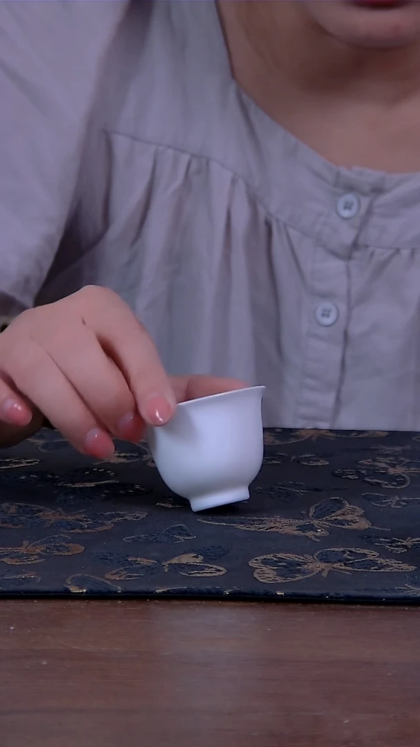 瓷片3720361529527370071