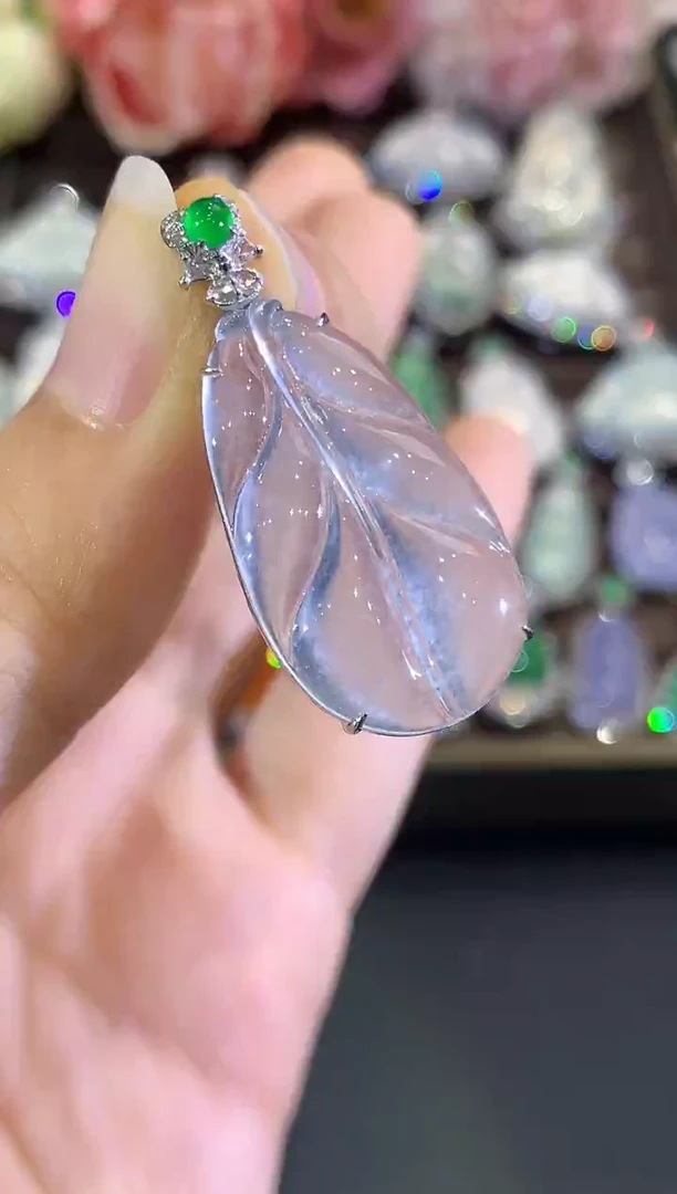 吊坠(不含链)18K金镶嵌翡翠B139