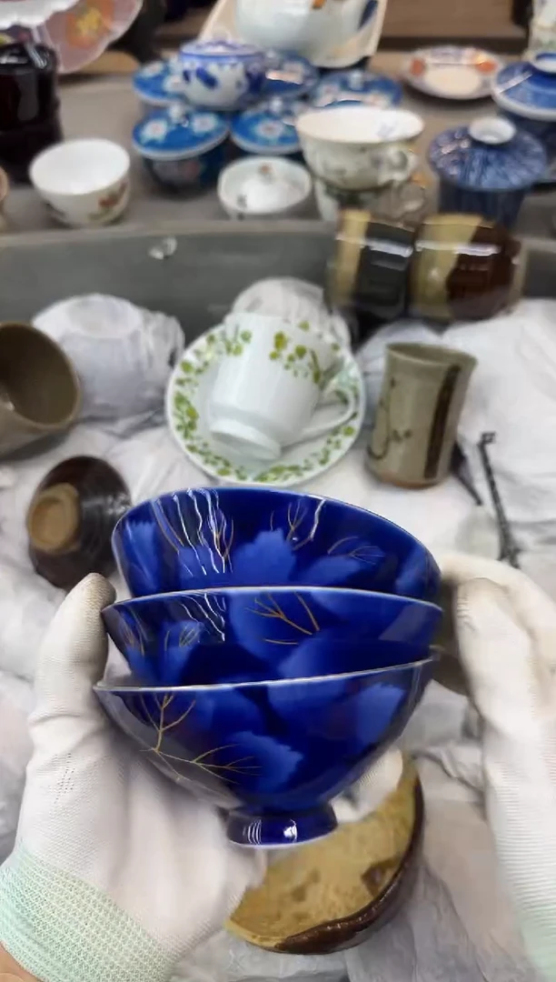 茶盏惊*瓷器瓷器瓷器瓷器