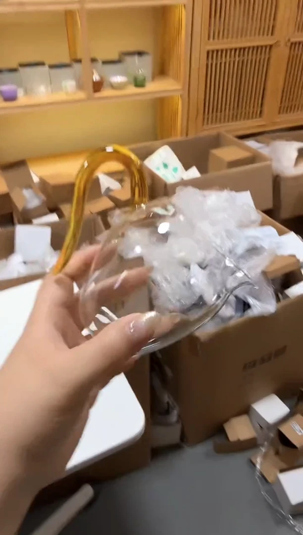 979号黄色小怡然公道