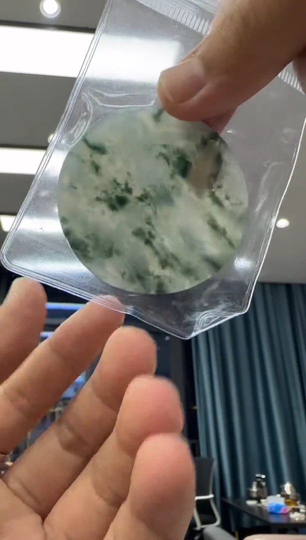 颈饰未镶嵌翡翠&***&天然翡翠A货孤品一件