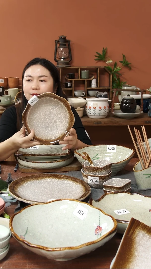 陶瓷A345 一个陶瓷粗陶花边碗8寸可能微