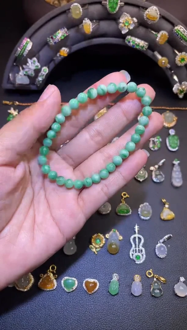 吊坠(不含链)未镶嵌翡翠1