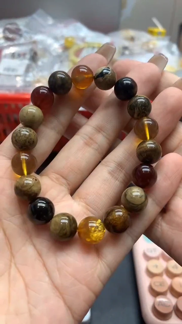 未镶嵌琥珀珠宝奇石73