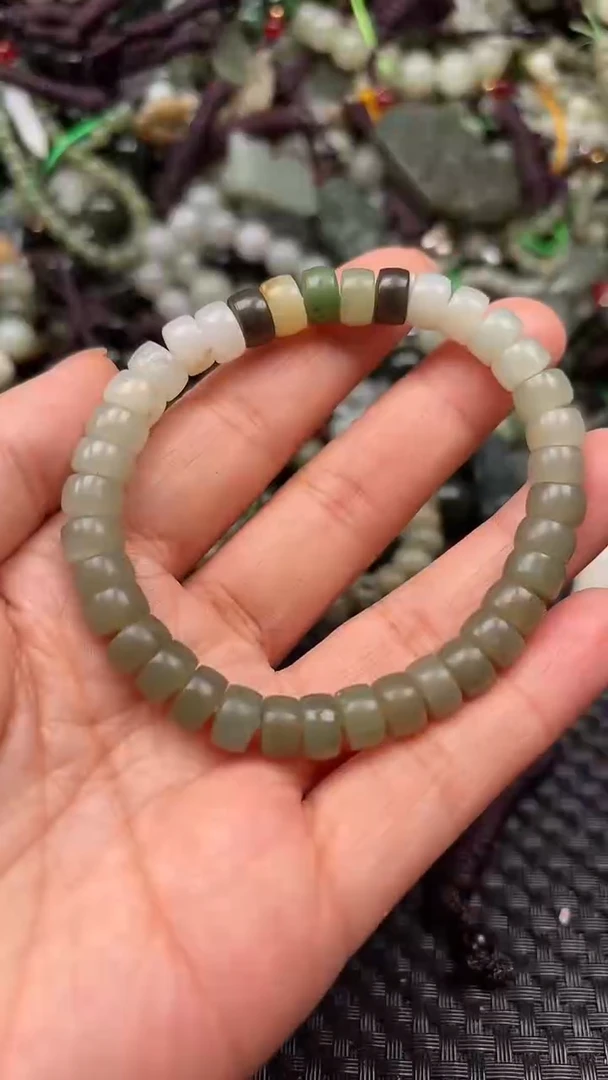 【闪购商品】和田玉颈饰未镶嵌.