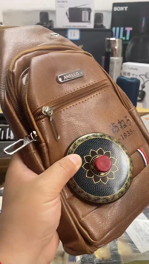 瓷片闪购商品 如图所示