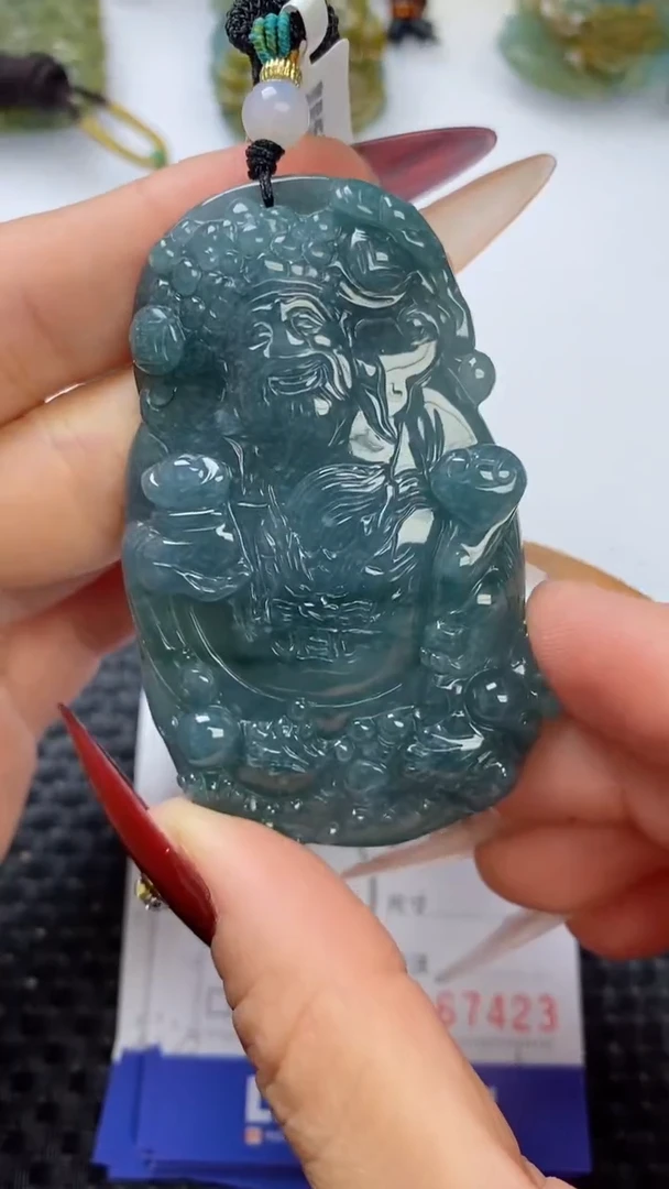 【闪购商品】翡翠颈饰未镶嵌111111111111111