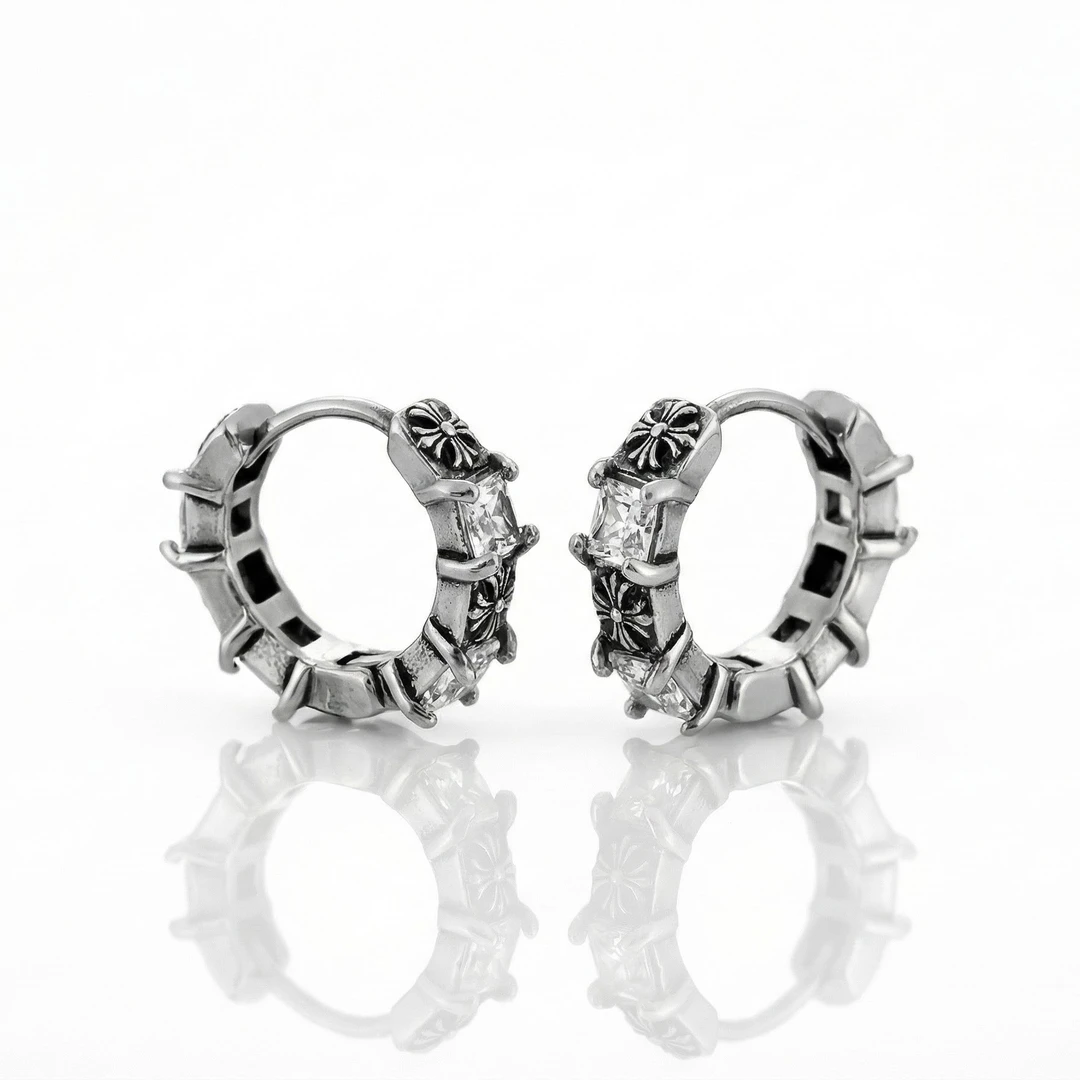 铜合金合成锆石耳饰 BTSP S925银针十字架白锆石耳环复古雕刻耳扣