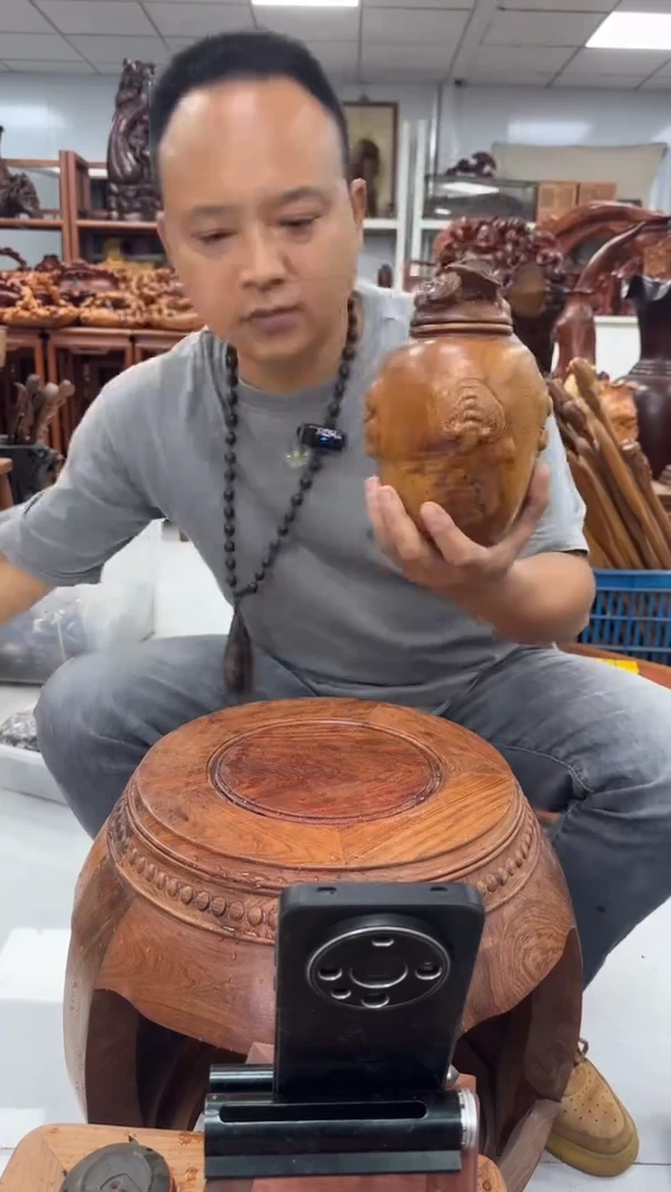 花梨木类木雕款工艺品88888888