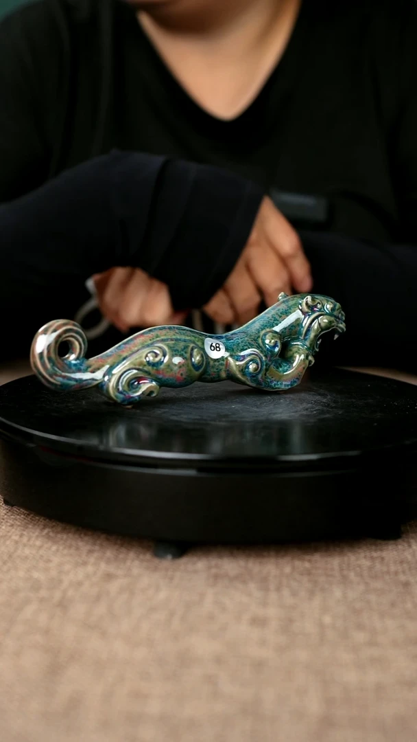 杯子68#于大鹏一级原矿钧瓷虎符手把件