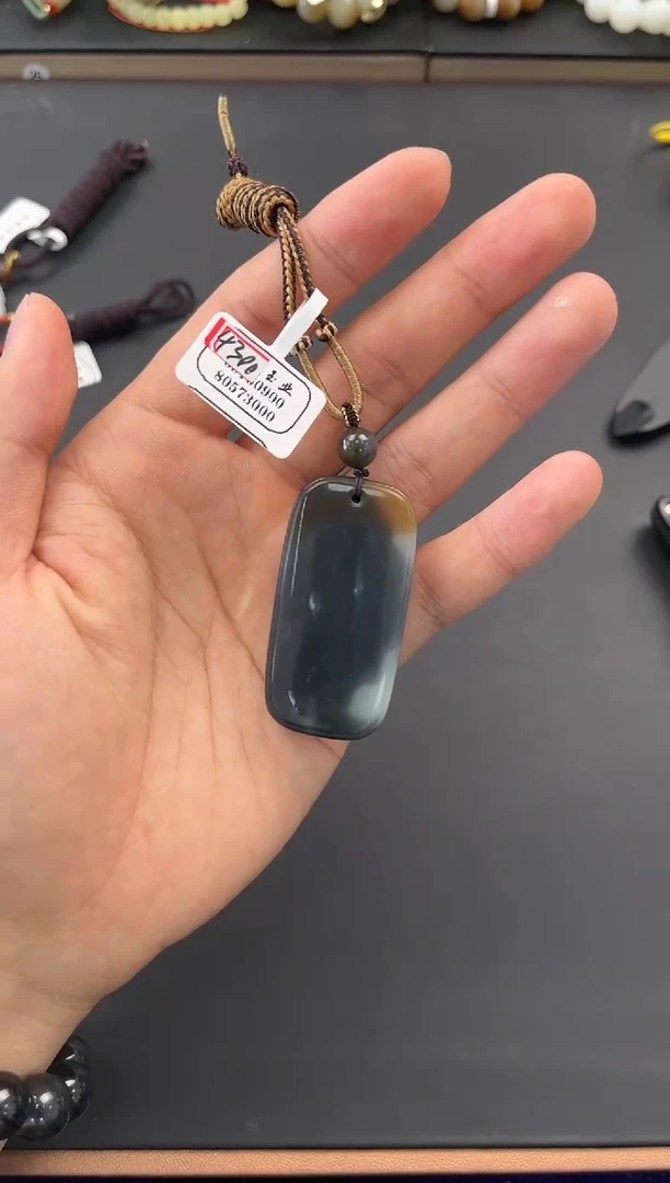 未镶嵌手串和田玉若羌楼兰三色无事牌微色差