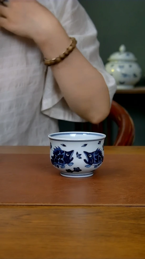 陶瓷仿明桃花鳜鱼炉式杯