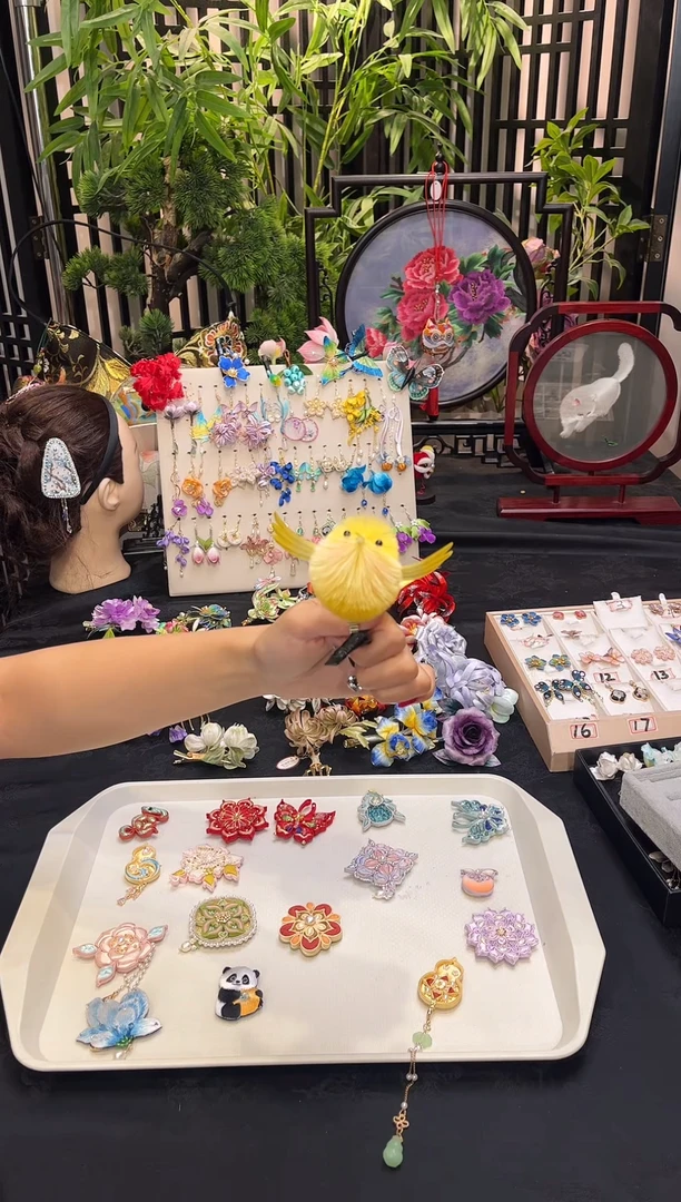 织绣缄***静非遗苏绣手工饰品