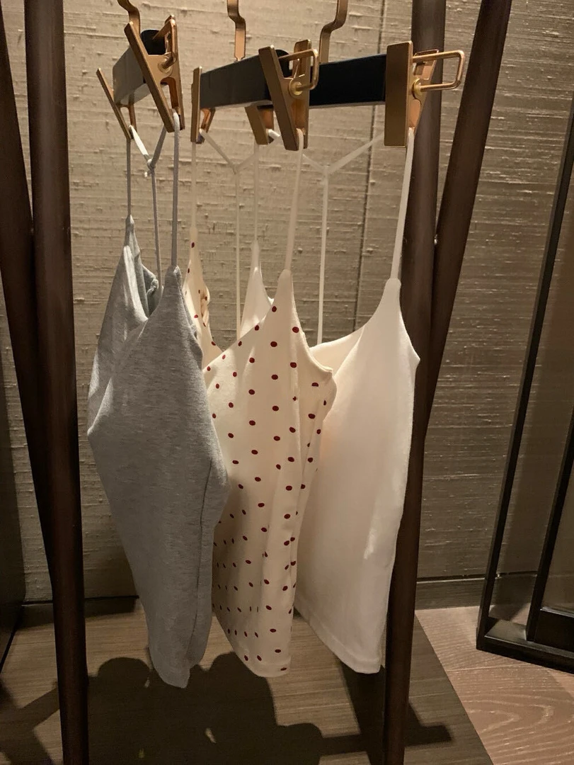 Apr.夏季背心吊带女内搭外扩美背文胸一体打底上衣AL2567