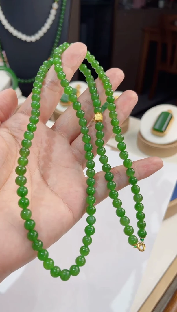 和田玉18K金镶嵌颈饰6mm