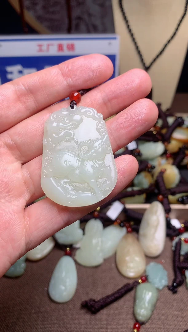 【闪购商品】和田玉颈饰未镶嵌1