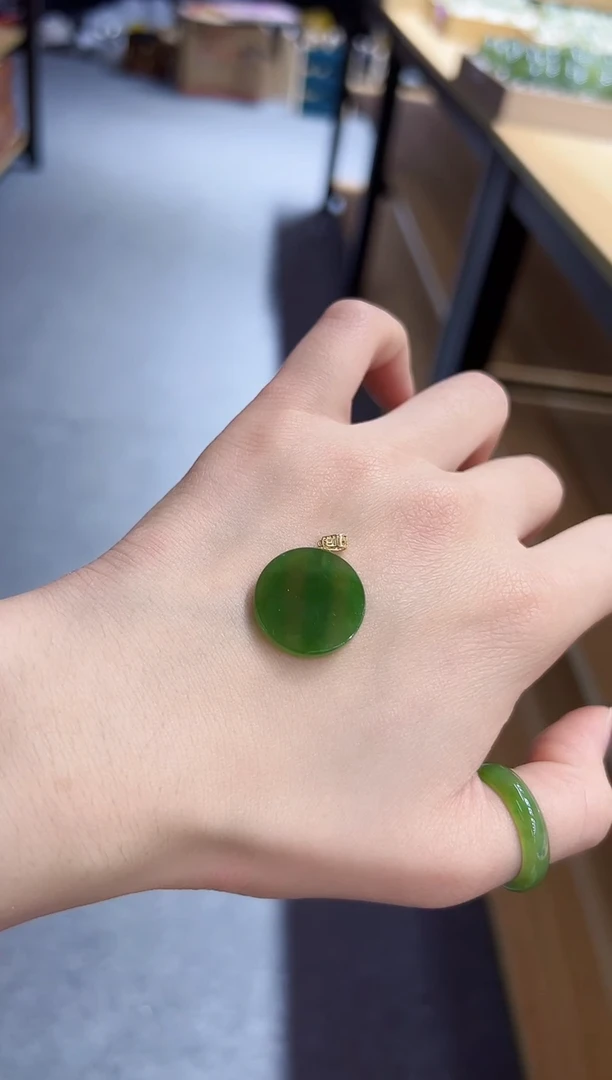 【闪购商品】和田玉颈饰18K金镶嵌GS5566和田玉吊坠