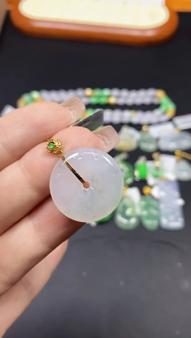 吊坠(不含链)18K金镶嵌翡翠平安扣18K金扣镶嵌@@CMT