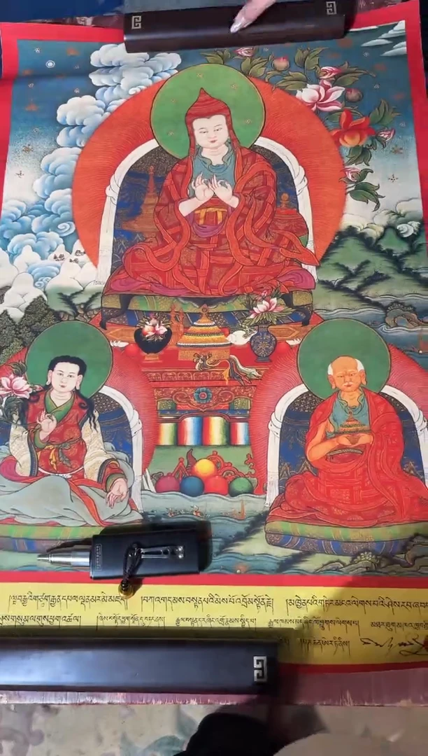 卷轴画龙妹的唐卡tk16