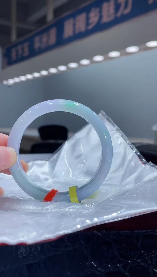 未镶嵌手镯翡翠10